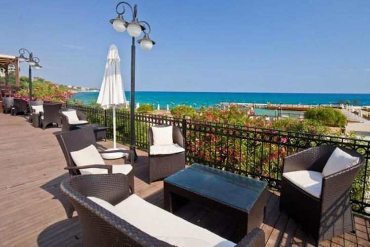 Ada Beachfront Boutique Hotel & Restaurant Κερύνεια Εξωτερικό φωτογραφία